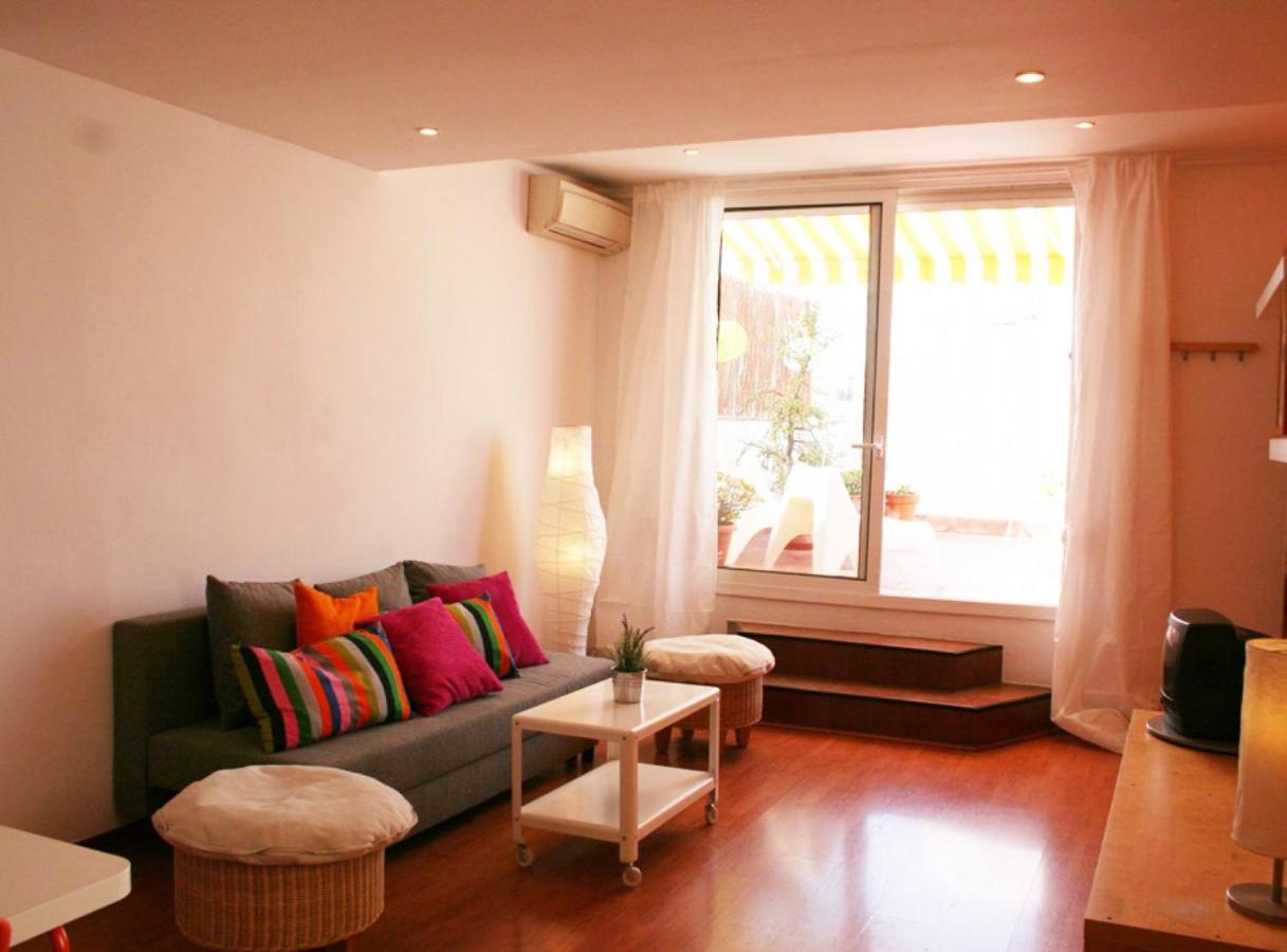 Lovely Apartment With A Terrace Barcelona Phòng bức ảnh